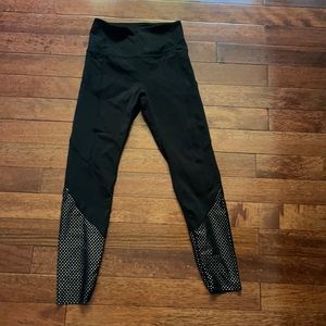 Zyia leggings